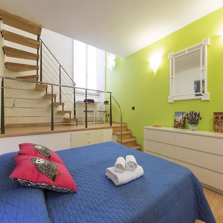 Brunelleschi Apartment Флоренция Стая снимка