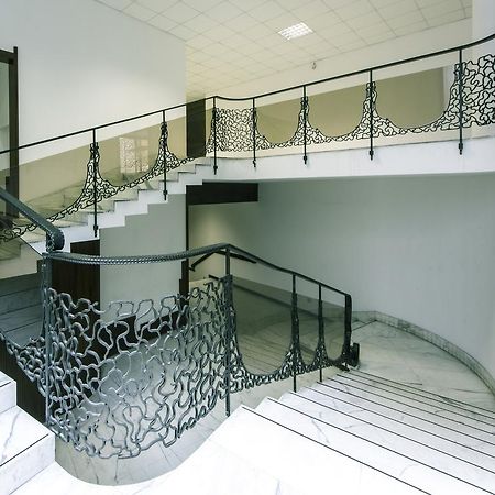 Brunelleschi Apartment Флоренция Стая снимка