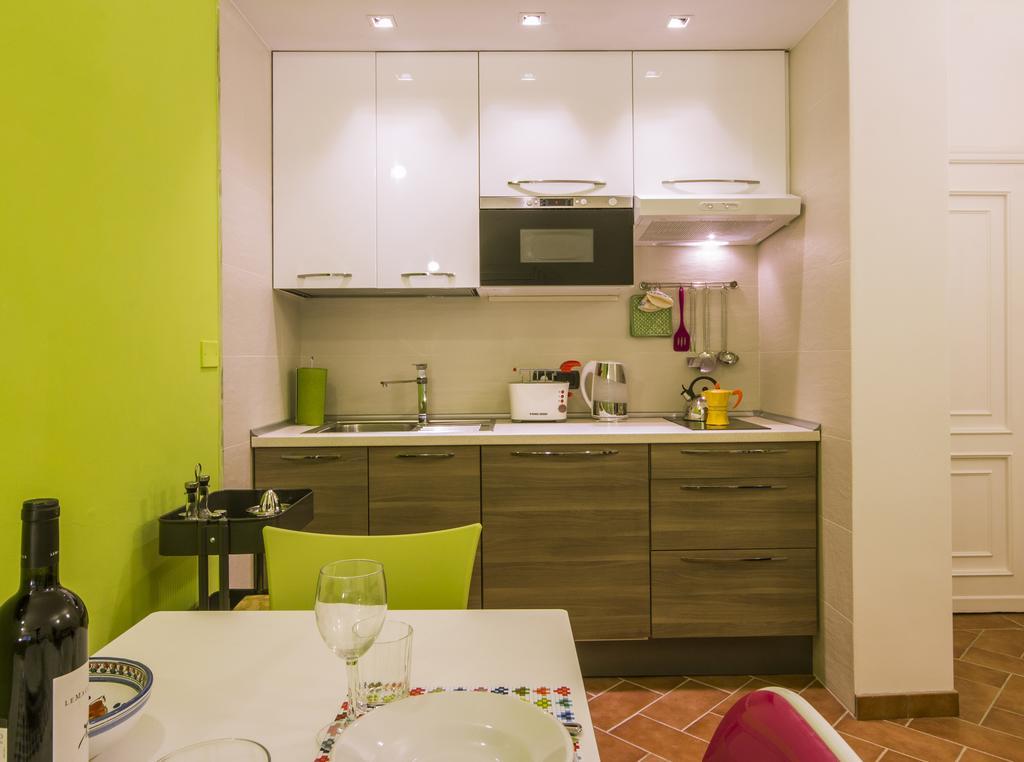 Brunelleschi Apartment Флоренция Стая снимка